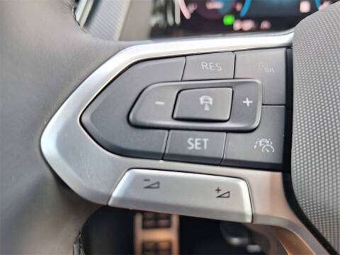 2026 Volkswagen Atlas Cross Sport SEL Premium R-Line 4Motion