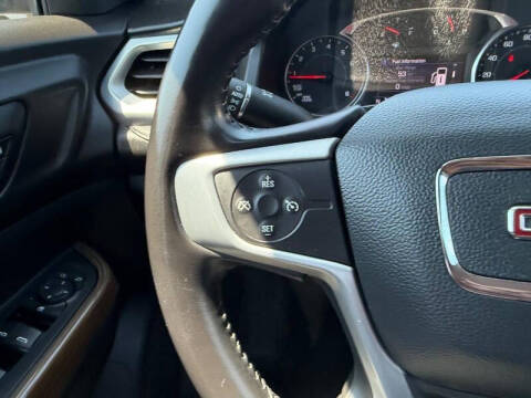 2020 GMC Acadia SLE