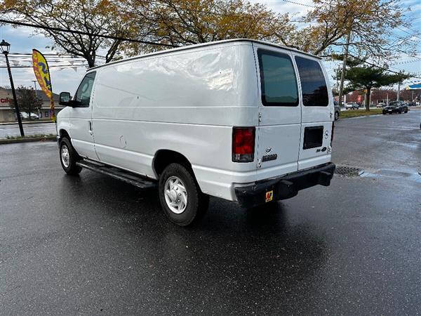 2013 Ford E-Series E-250