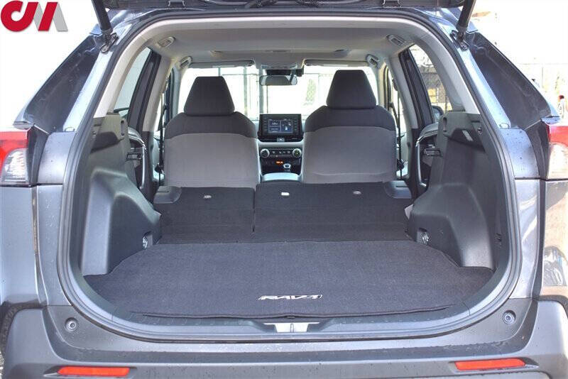 2019 Toyota RAV4 Hybrid XLE