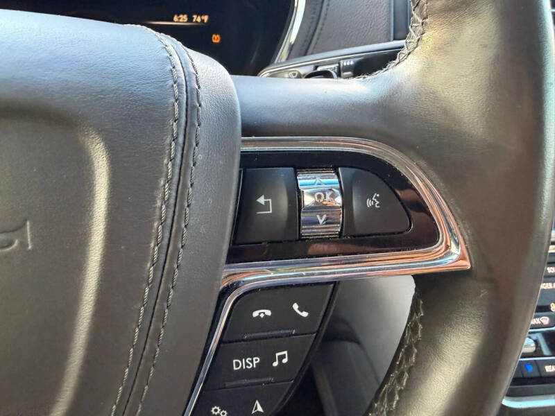 2019 Lincoln Continental Select