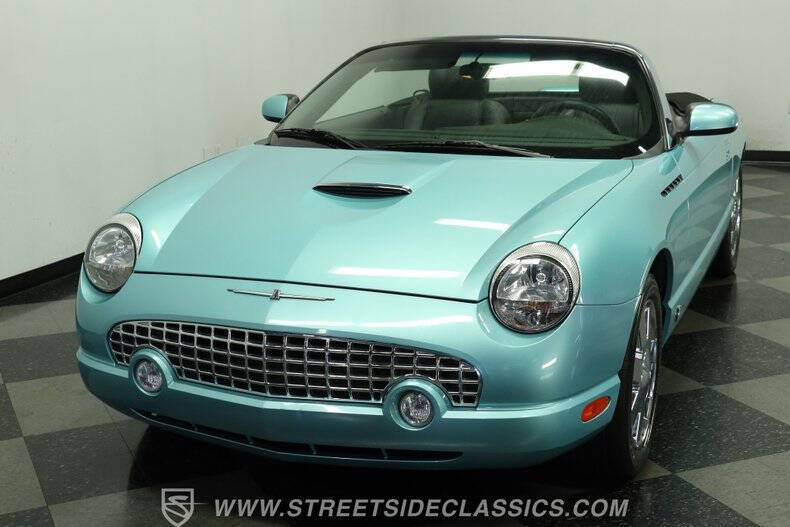 2002 Ford Thunderbird Deluxe