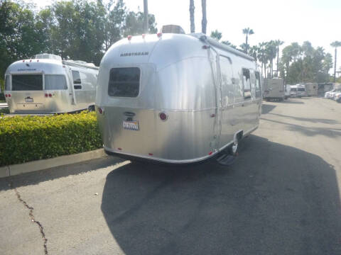 2016 Airstream Sport Series