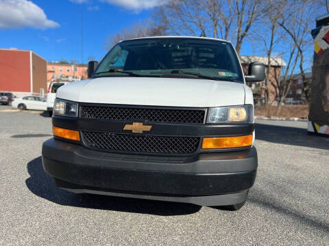 2021 Chevrolet Express 2500