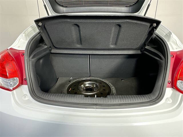 2017 Hyundai Veloster Value Edition