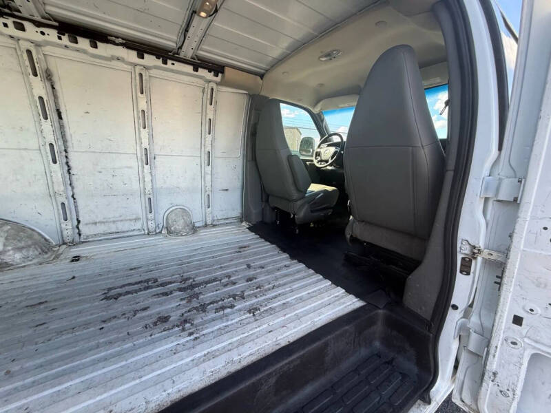 2016 Chevrolet Express 2500