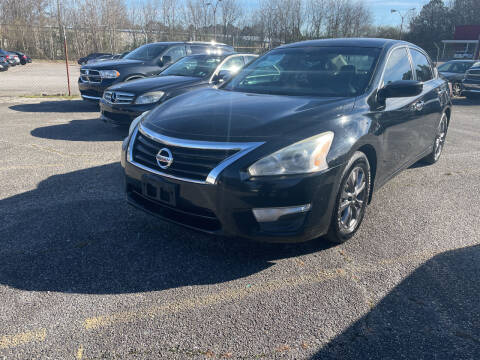 2015 Nissan Altima for sale at Certified Motors LLC in Mableton GA