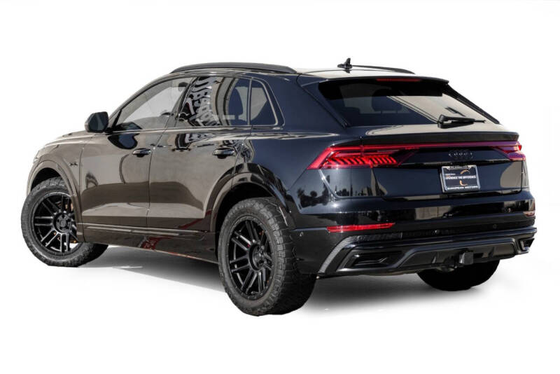 2019 Audi Q8 quattro Prestige 55 TFSI