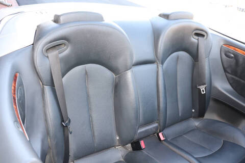 2005 Mercedes-Benz CLK CLK 320