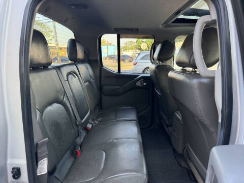 2005 Nissan Frontier LE