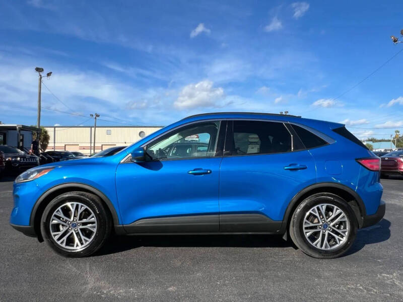 2021 Ford Escape SEL