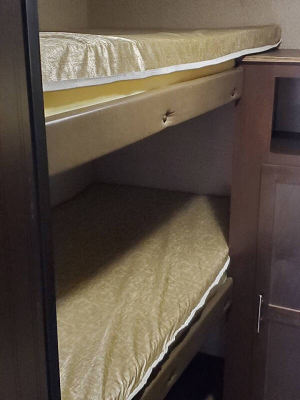 2017 Forest River 284BF Cherokee