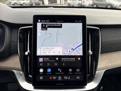 2025 Volvo XC90 B6 Plus Bright Theme 7P