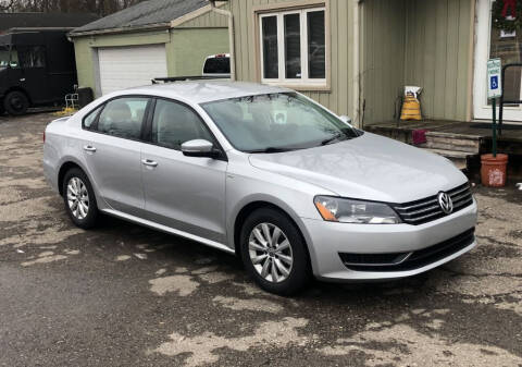 2014 Volkswagen Passat for sale at Sharpin Motor Sales in Columbus OH