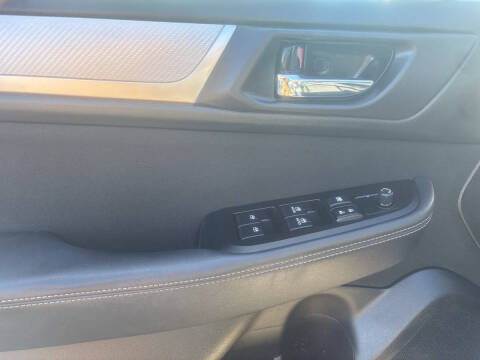 2017 Subaru Outback 2.5i Premium