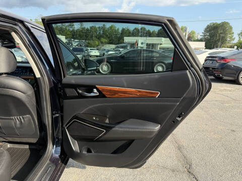 2017 Kia Cadenza Premium