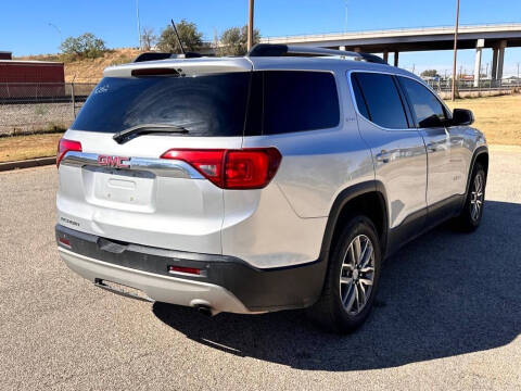 2017 GMC Acadia SLE-2