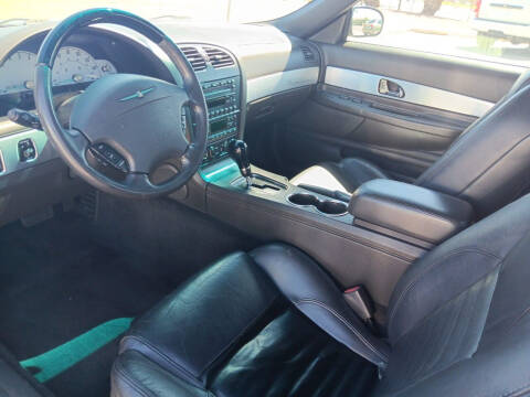 2002 Ford Thunderbird Deluxe