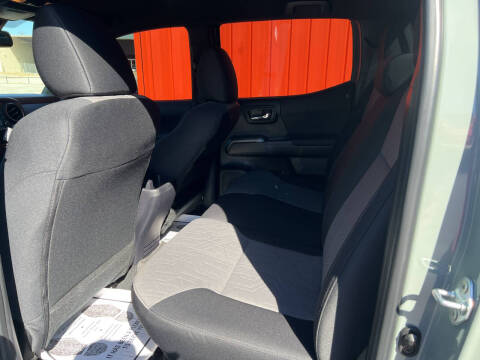 2022 Toyota Tacoma TRD Off-Road