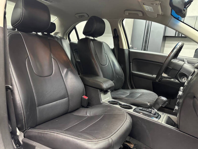 2011 Ford Fusion SEL