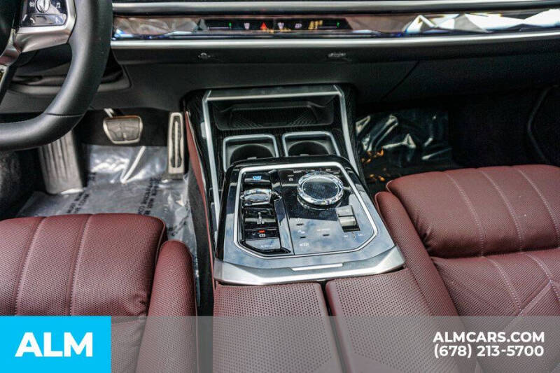 2025 BMW i7 eDrive50