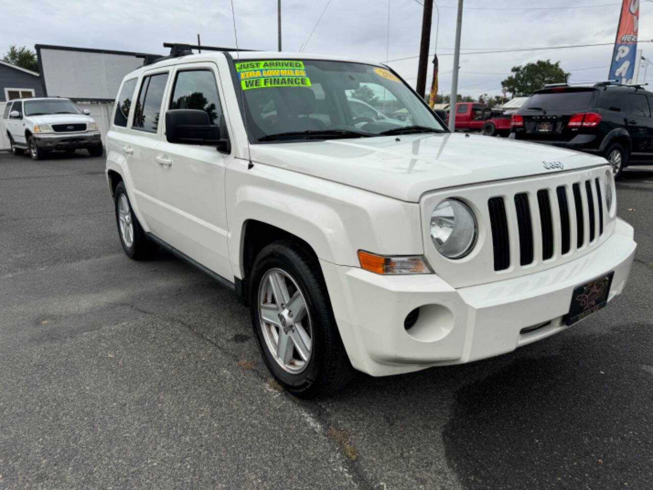 2010 Jeep Patriot Sport photo 16