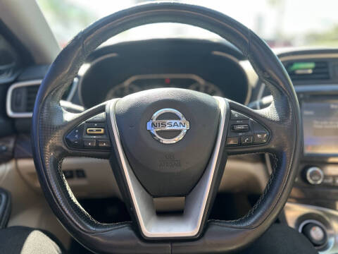 2016 Nissan Maxima Platinum