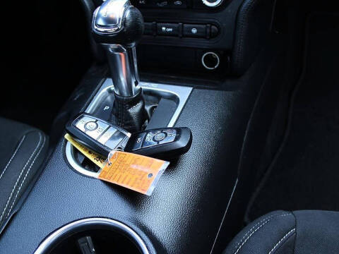 2019 Ford Mustang EcoBoost
