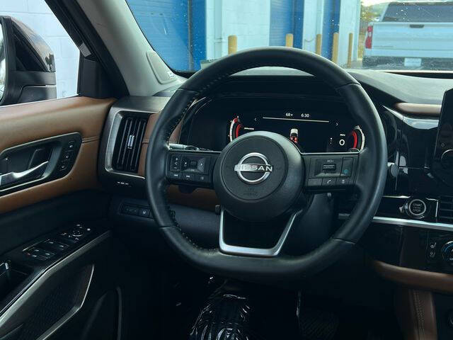 2022 Nissan Pathfinder Platinum