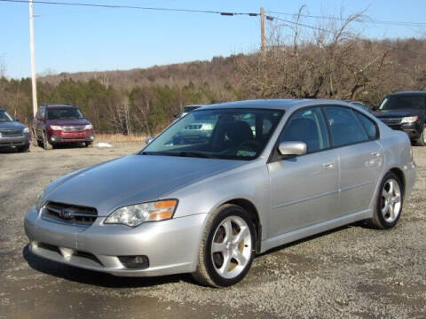 2007 Subaru Legacy for sale at CROSS COUNTRY ENTERPRISE in Hop Bottom PA