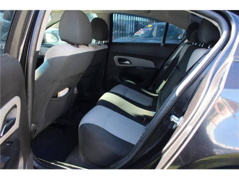 2011 Chevrolet Cruze LS