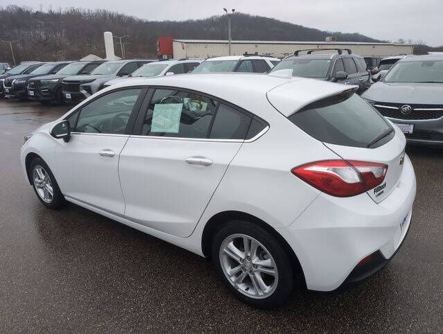 2018 Chevrolet Cruze LT Auto