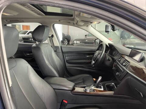 2015 BMW 3 Series 328i xDrive