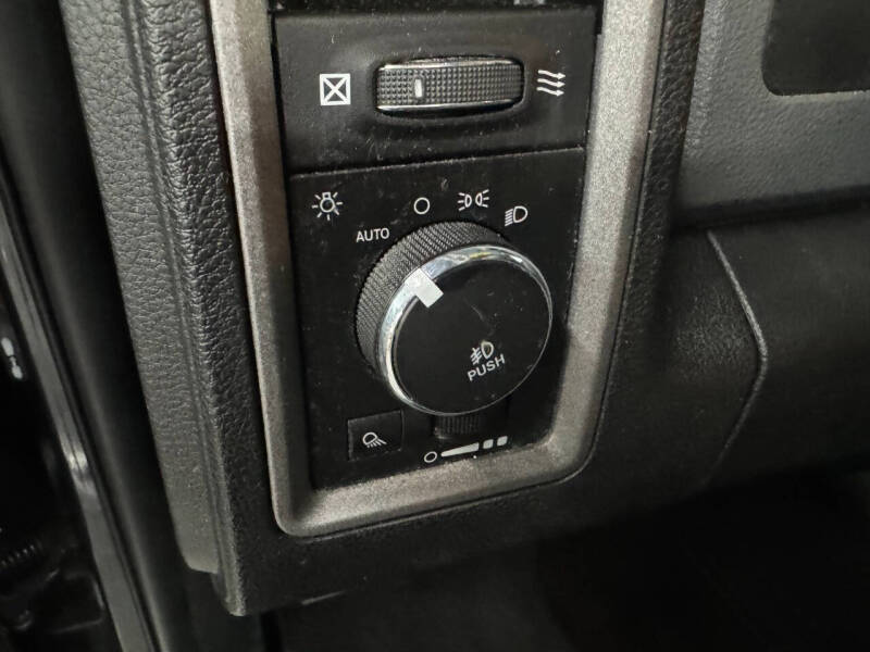 2017 RAM 1500 Express