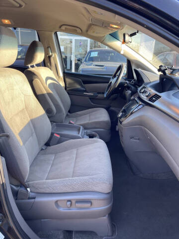 2016 Honda Odyssey SE