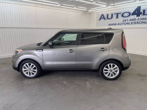 2017 Kia Soul +