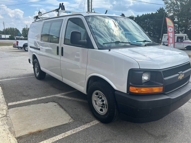 2017 Chevrolet Express 2500