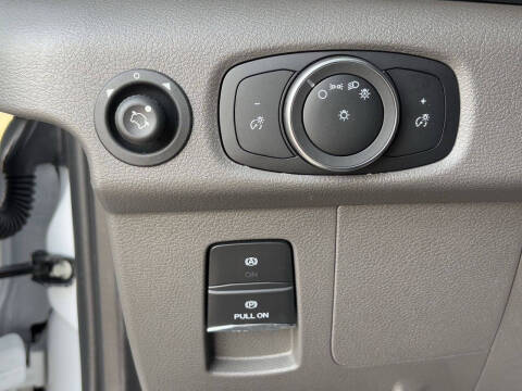 2025 Ford Transit 250