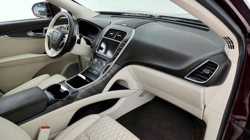 2020 Lincoln Nautilus Black Label