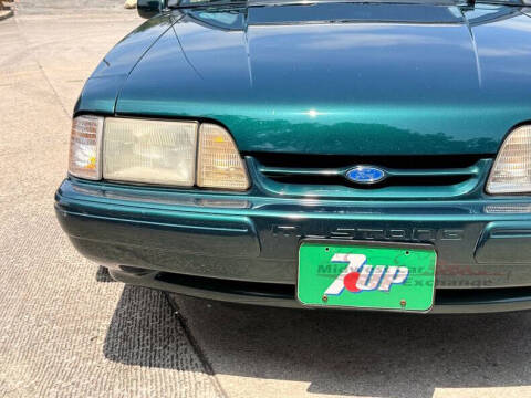 1990 Ford Mustang