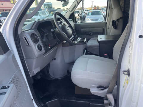 2013 Ford E-Series E-150