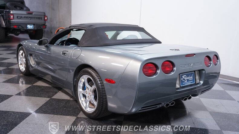 2004 Chevrolet Corvette