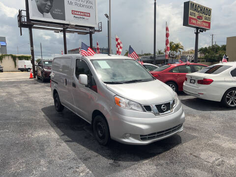 2018 Nissan NV200 for sale at MACHADO AUTO SALES in Miami FL