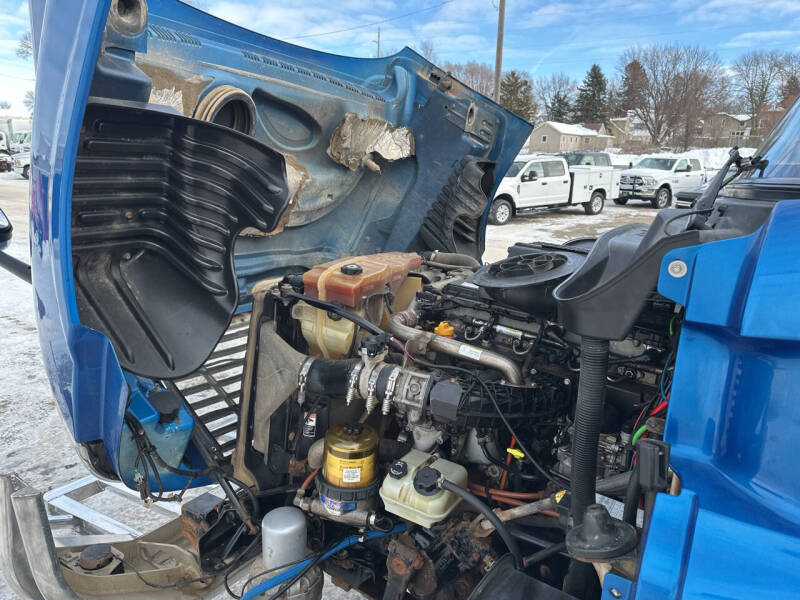 2016 Freightliner Cascadia