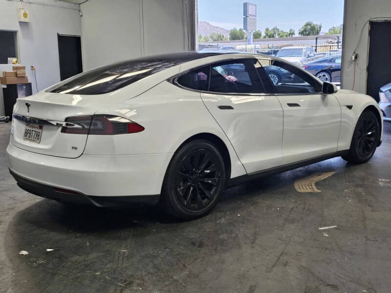 2016 Tesla Model S 70