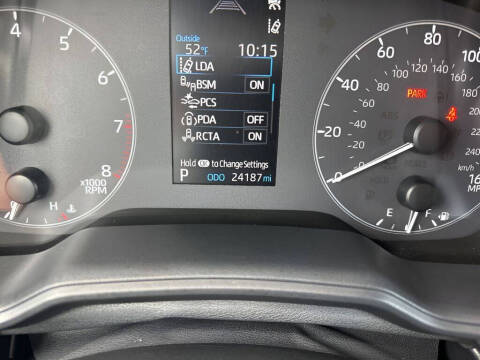 2025 Toyota Corolla Cross LE