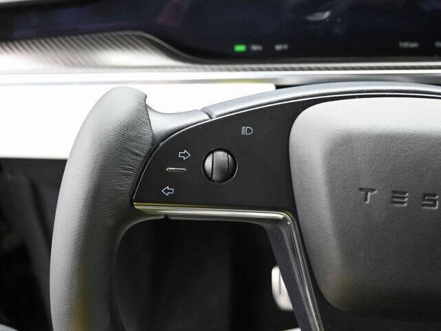 2022 Tesla Model X Plaid