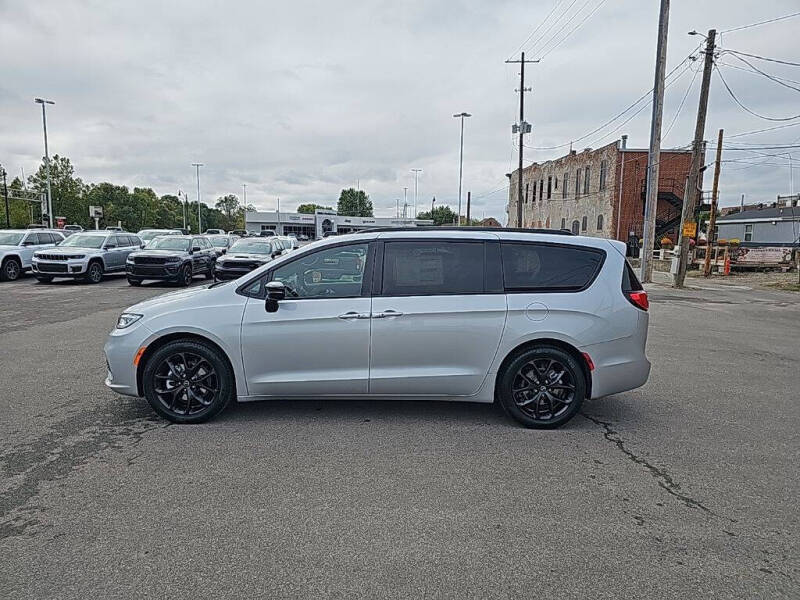 2026 Chrysler Pacifica Limited