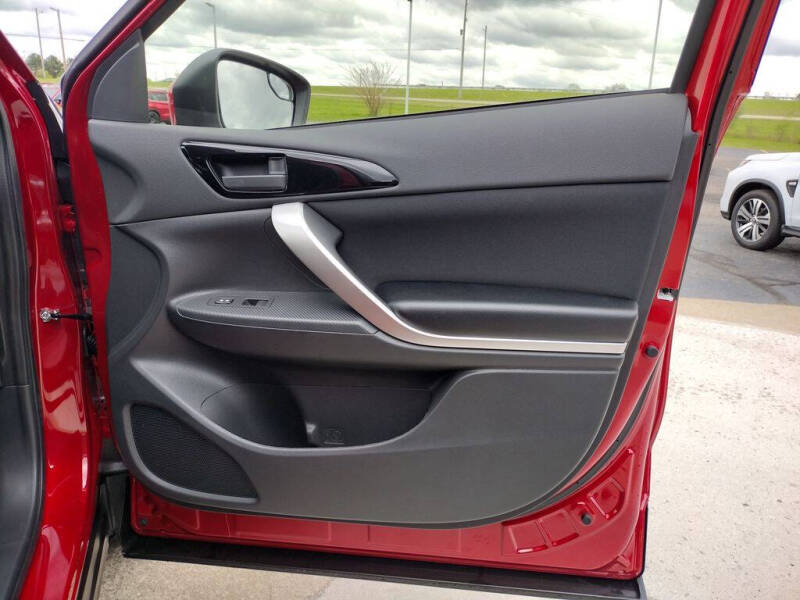 2026 Mitsubishi Eclipse Cross ES