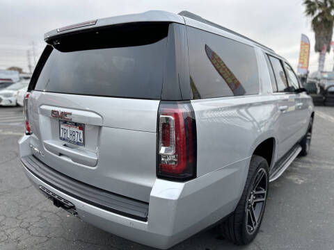 2015 GMC Yukon XL SLE